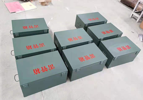 威宁炸药箱和雷管箱一般是怎么存放的？